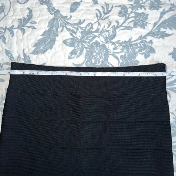 BCBGMAXAZRIA Simone Textured Bandage Power Skirt - Black - Picture 6 of 7